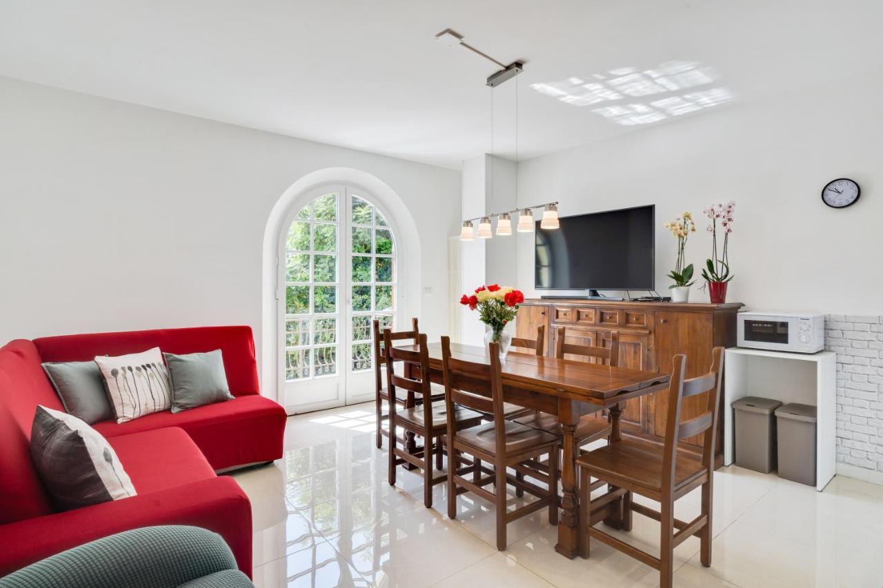 Sanremo Flat With Private Parking And Netflix Apartment Exterior photo