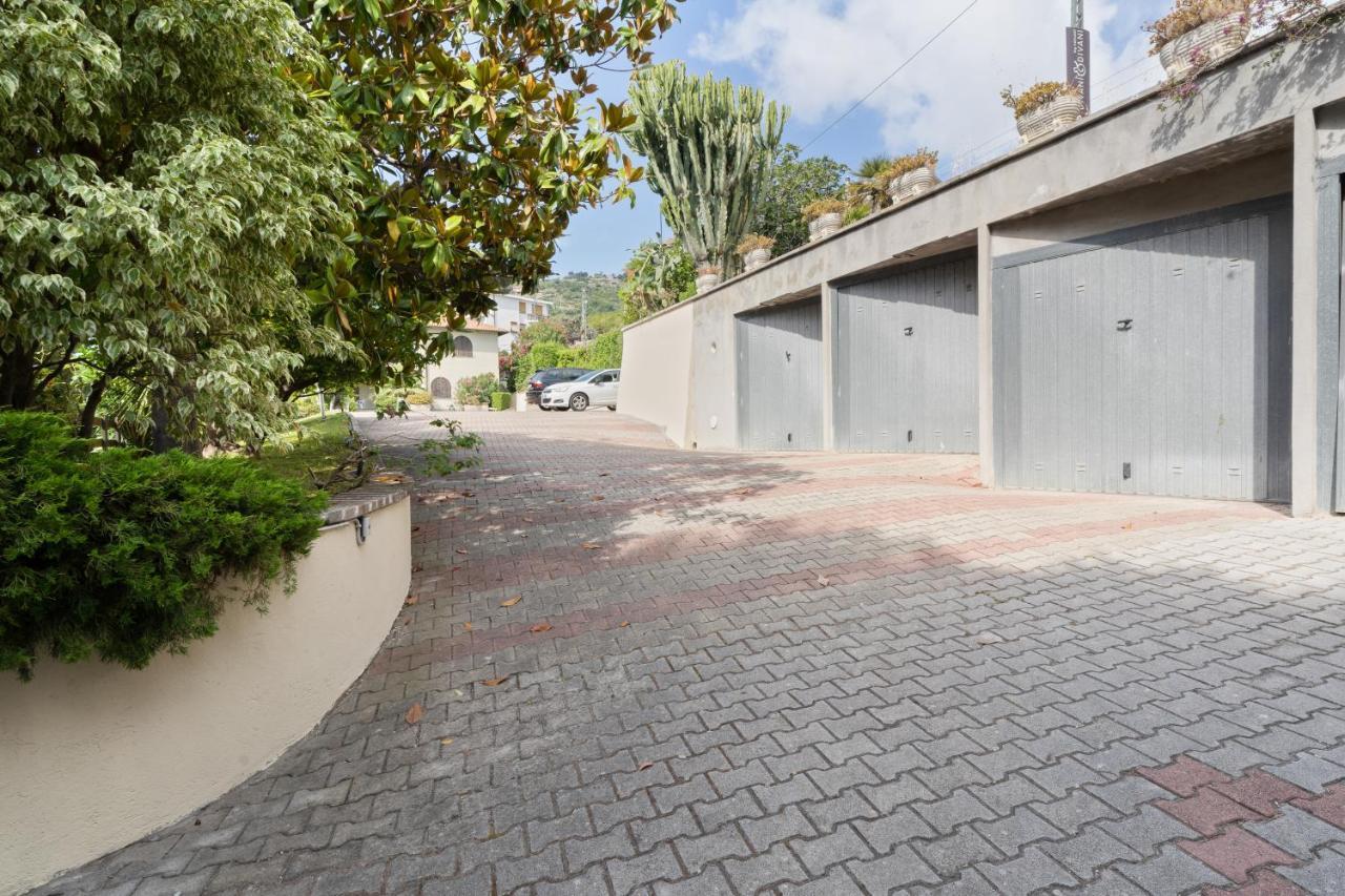 Sanremo Flat With Private Parking And Netflix Apartment Exterior photo