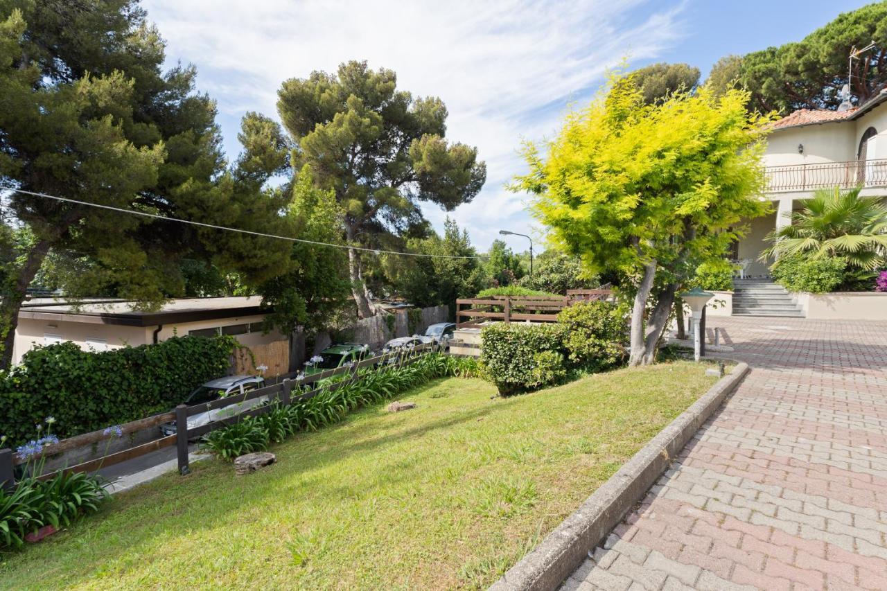 Sanremo Flat With Private Parking And Netflix Apartment Exterior photo